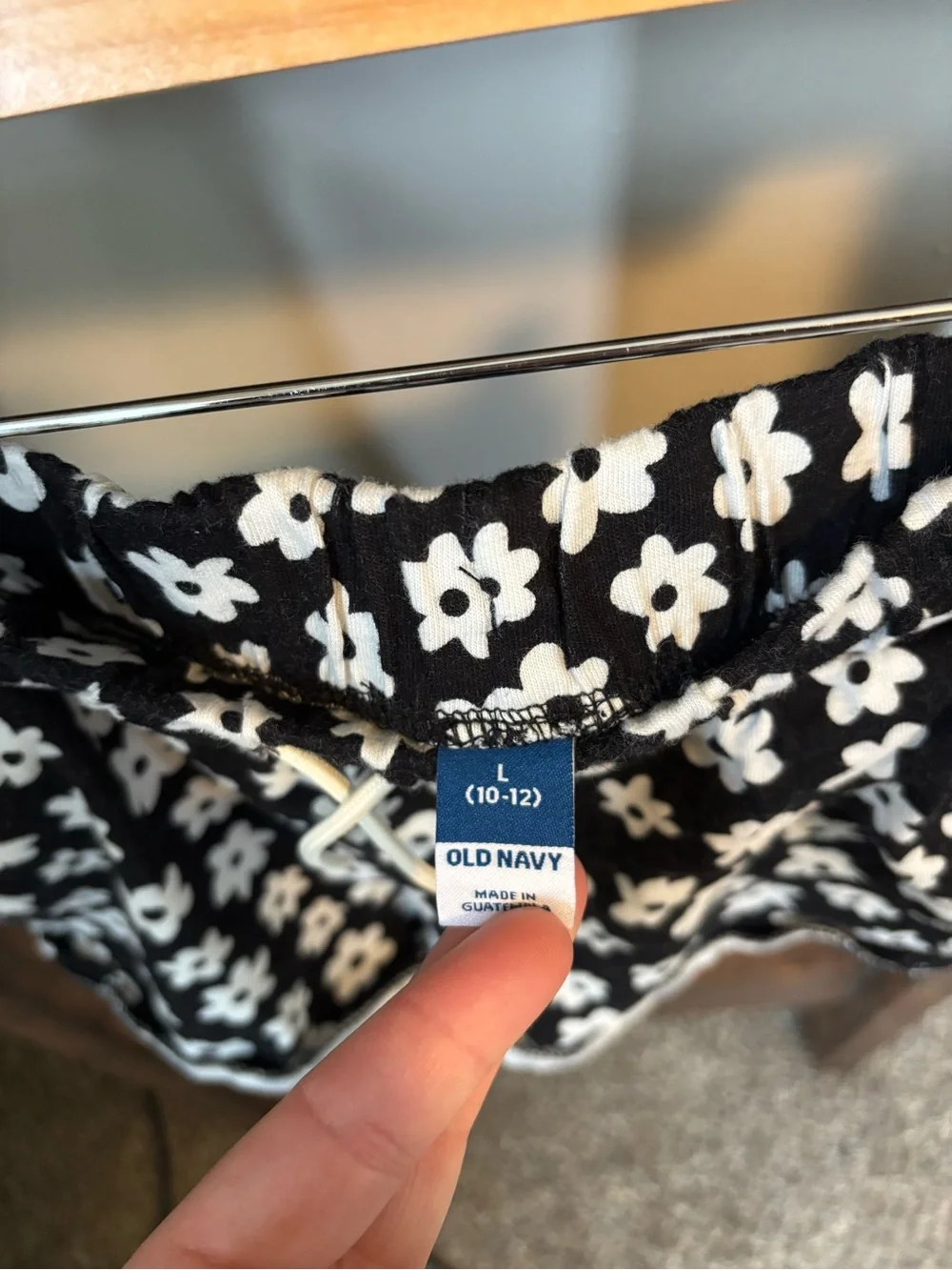 Black & White Floral Tank and Short Set - Size 10/12 years
